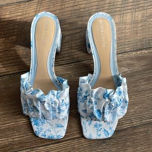 Antonio Melani Heels